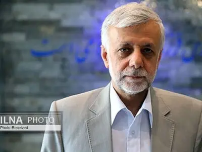 حمایت از گزینه‌هایی مانند عارف و معین در ۱۴۰۰ اشتباه تاریخی است/ افرادی مانند «ظریف» باید کاندیدای اصلاح‌طلبان باشند/ فتاح پس از رئیسی و قالیباف مهره سطح پایین‌تر اصولگرایان است
