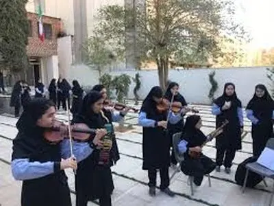  پخش موسیقی در مدارس ممنوع نیست + فیلم