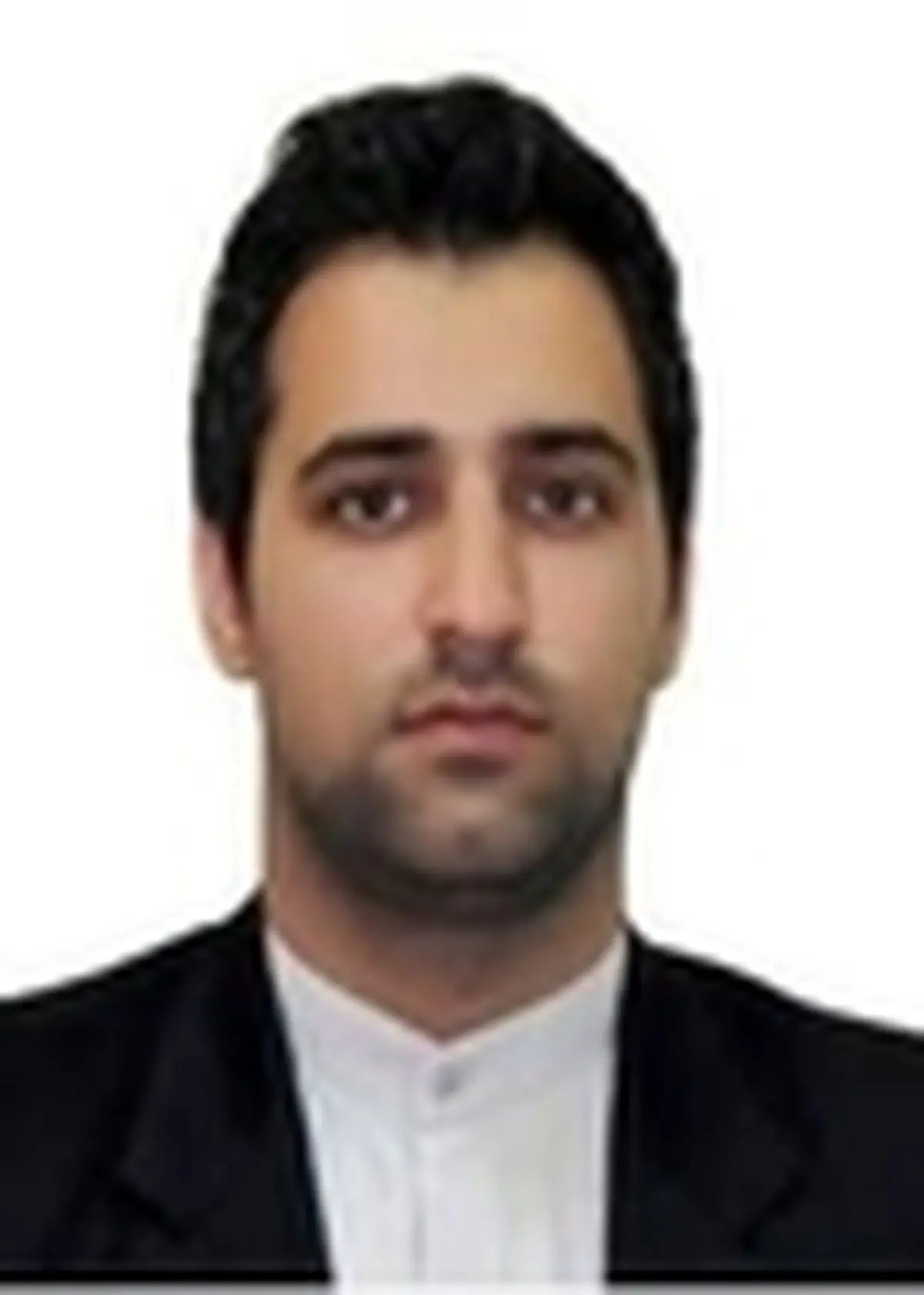 شاملو: شبها در پادگان میخوابیم / بجای غذا جگر و سنگندان مرغ میدهند!