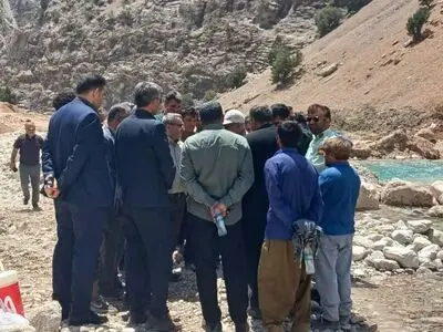 ورود میدانی معاون سیاسی استانداری خوزستان /تشکیل جلسه‌ی فوری در استانداری 