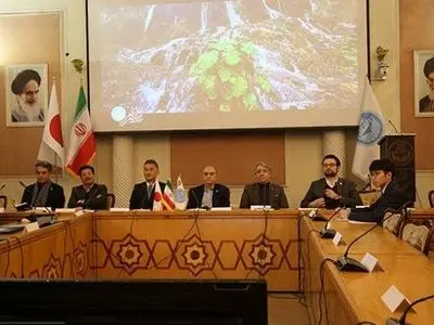 باید برای تبادل دانشجو بین دانشگاه تهران و دانشگاه‌های ژاپن برنامه‌ریزی کرد