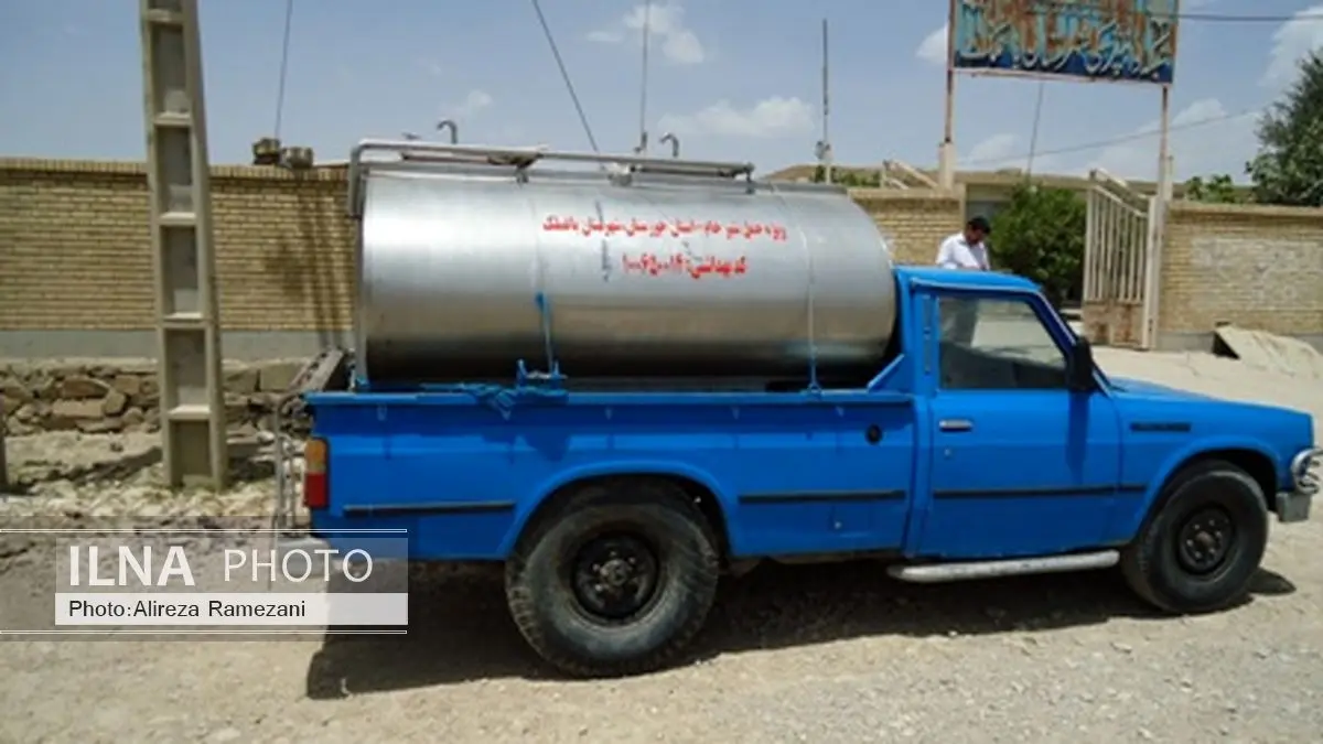 توقیف خودروی غیرمجاز حمل شیر خام