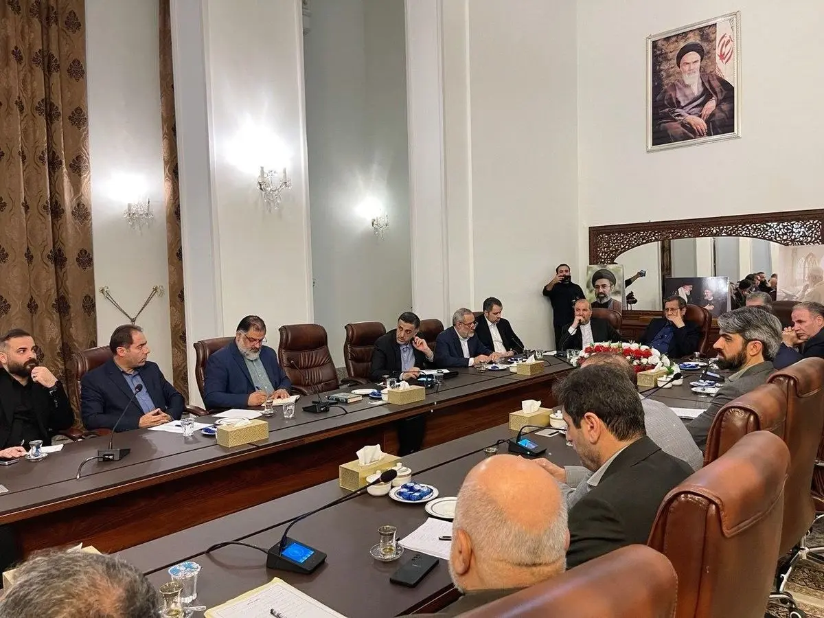 تأکید رئیس‌کل بانک مرکزی بر پیگیری مسائل صادرکنندگان و پیمانکاران ایرانی در عراق
