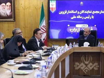 وظیفه خود می‌دانیم که مطالبات مردم را مطرح کنیم و بذر امید را در دل‌ها بکاریم