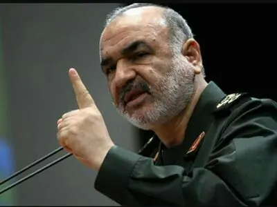رسیدن پیام انقلاب به منطقه، نفوذمان را مستحکم کرد/ ایران به رژیم گذشته برنمی‌گردد