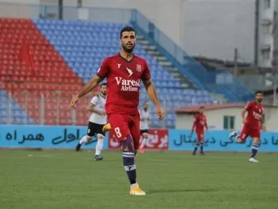 ویدیو: گل اول نساجی به پرسپولیس توسط کلانتری