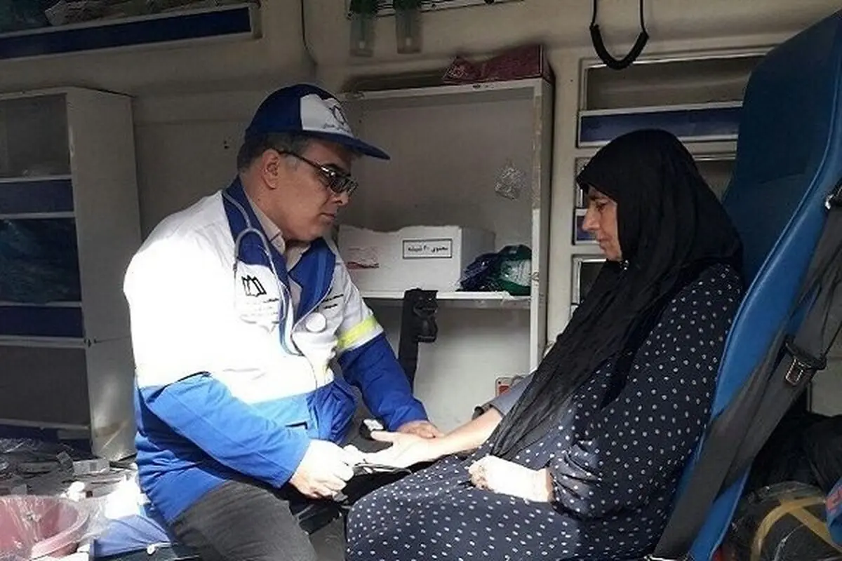 اعزام ۱۷۰ نیروی بهداشتی و درمانی از تبریز به مناطق زلزله زده غرب کشور 