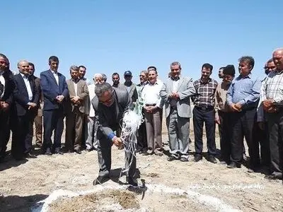 کلنگ احداث 5 مدرسه در شهرستان میاندوآب به زمین زده شد