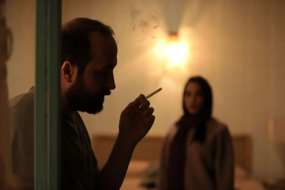 فیلم «دور، در میانه شرق» مجوز نمایش گرفت