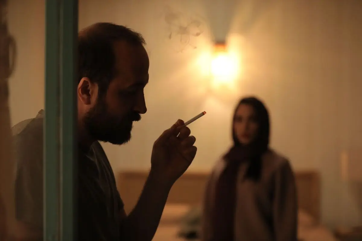 فیلم «دور، در میانه شرق» مجوز نمایش گرفت