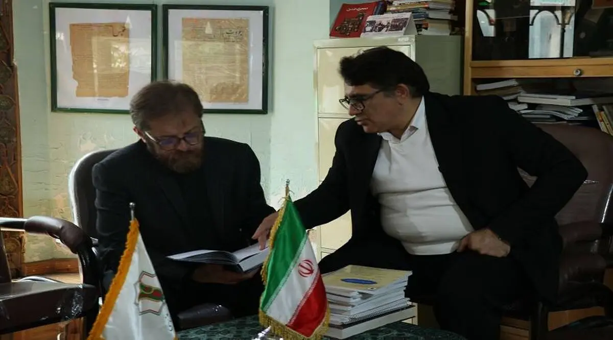 تفاهم‌نامه‌ همکاری میان اداره کل کتابخانه‌های عمومی استان اردبیل و بنیاد ایران‌شناسی استان اردبیل به امضا رسید