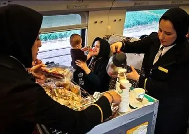 کارگران ریل باس: پیمانکاران می‌روند اما مطالبات کارگران را نمی‌پردازند!