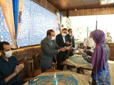 برگزیدگان مسابقات خاطره‌نویسی «من و کرونا» و کتابخوانی هشت بهشت تقدیر شدند