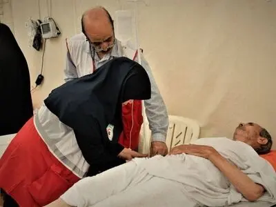 ارائه خدمات ۱۱ واحد درمانی هلال‌احمر در قم و جمکران همزمان با نیمه شعبان