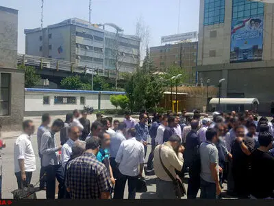 تجمع کارکنان مترو تهران با وعده‌ کارفرما خاتمه یافت