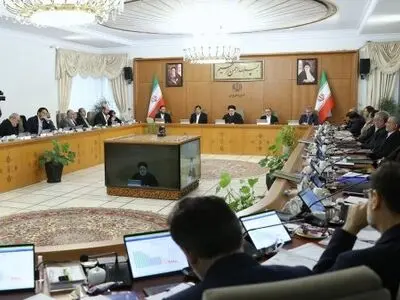 سوداگری سودجویان در بازار قاچاق ارز، باعث اختلال در روند کاهشی نرخ تورم نشود