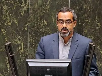 سلطان سکه را اعدام می کنیم اما استیضاح وزیر نباید برای ما مهم باشد؟/ همتی برای ما هندوانه دربسته نبود، مماشات کردیم