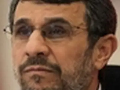 احمدی‌نژاد درگذشت آیت‌الله ملکوتی را تسلیت گفت