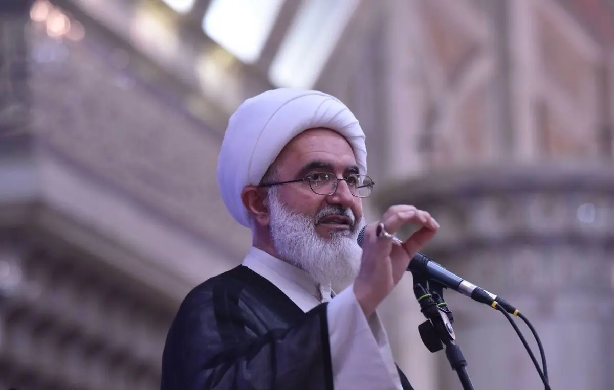 باید نسبت به تهاجم فرهنگی و تلاش برای تضعیف بنیان خانواده هوشیار بود