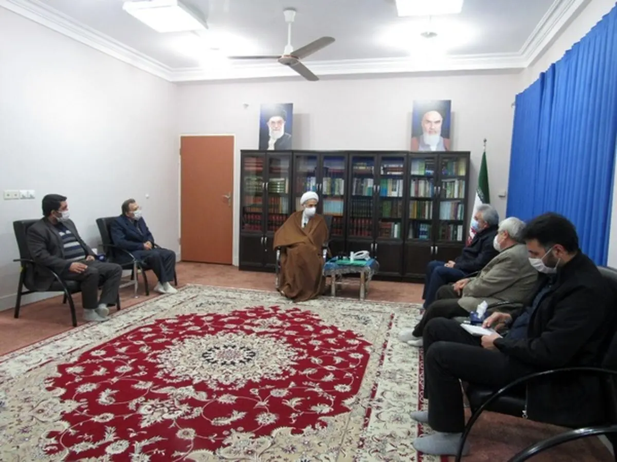 دیدار دبیر کارگر مازندران با نماینده ولی فقیه