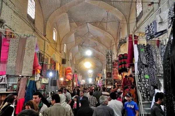 مرمت بازار وکیل شیراز با اعتبار 100 میلیارد تومان 