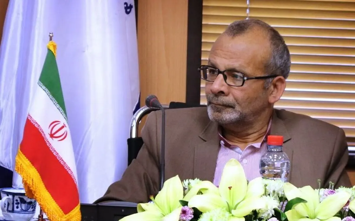 دولت از دخالت در اقتصاد پرهیز می‌کند/ با  درشت‌گویی مشکلات حل  نمی‌شود
