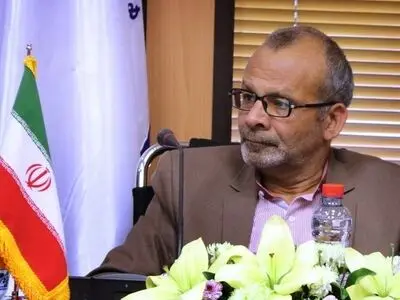 دولت از دخالت در اقتصاد پرهیز می‌کند/ با  درشت‌گویی مشکلات حل  نمی‌شود