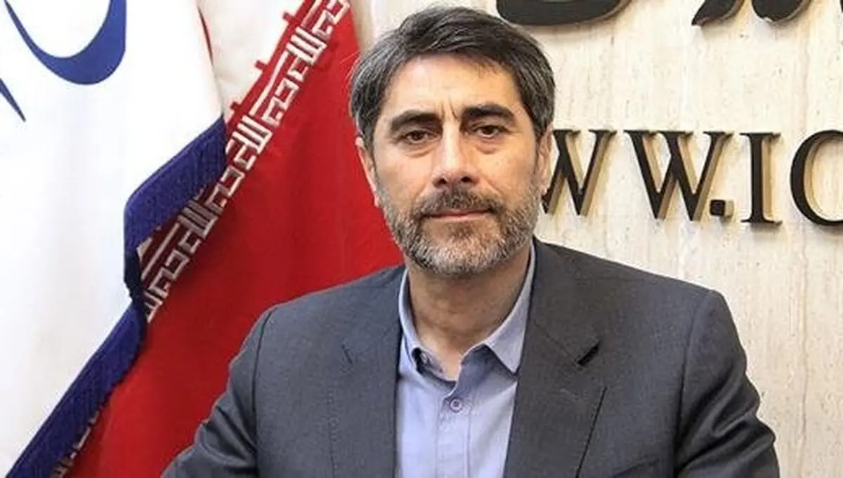 نگران سوءاستفاده دشمن از نادانی خودی‌ها هستم/ اختلاف نظر درباره لایحه عفاف و حجاب دلیل خروج از کمیسیون حقوقی 