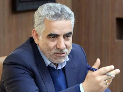 ممکن است تعداد نمایندگان مبتلا بیشتر از ۵ نفر باشد/ افراد مشکوک تست مجدد می‌دهند/ نتایج آزمایش نمایندگان محرمانه اعلام می‌شود/ نماینده شبستر هم مبتلا به کروناست