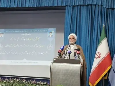 جنوب استان از کمبود کادر قضایی رنج می برد/نگهداری زندانیان جیرفت در فضای کم کاری مشکل است