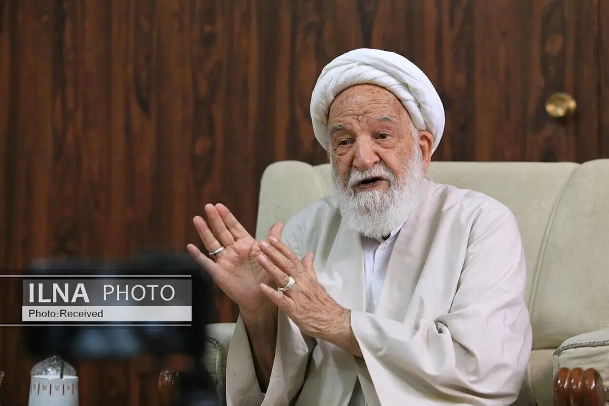 عده‌ای به نام اسلام، انقلاب و ایران خرابکاری می‌کنند؛ اگر روزی لازم باشد اسامی آنها را خواهم گفت