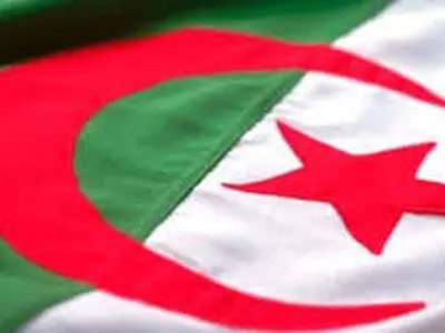 بعد از سوریه... درجه سرلشکری به زن نظامی الجزایری اعطاء شد+ عکس