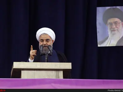 بدون حضور و انتقاد مردم نمی‌توانیم مسیر پیشرفت و سعادت را طی کنیم/ انقلابی را به ثمر رساندیم که هیچ قدرت خارجی حامی آن نبود