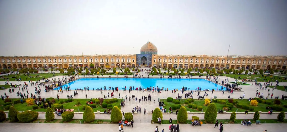 تکذیب شایعه اسکان آسیب‌دیدگان جنگ در چادرهای کمپینگ باغ فدک اصفهان