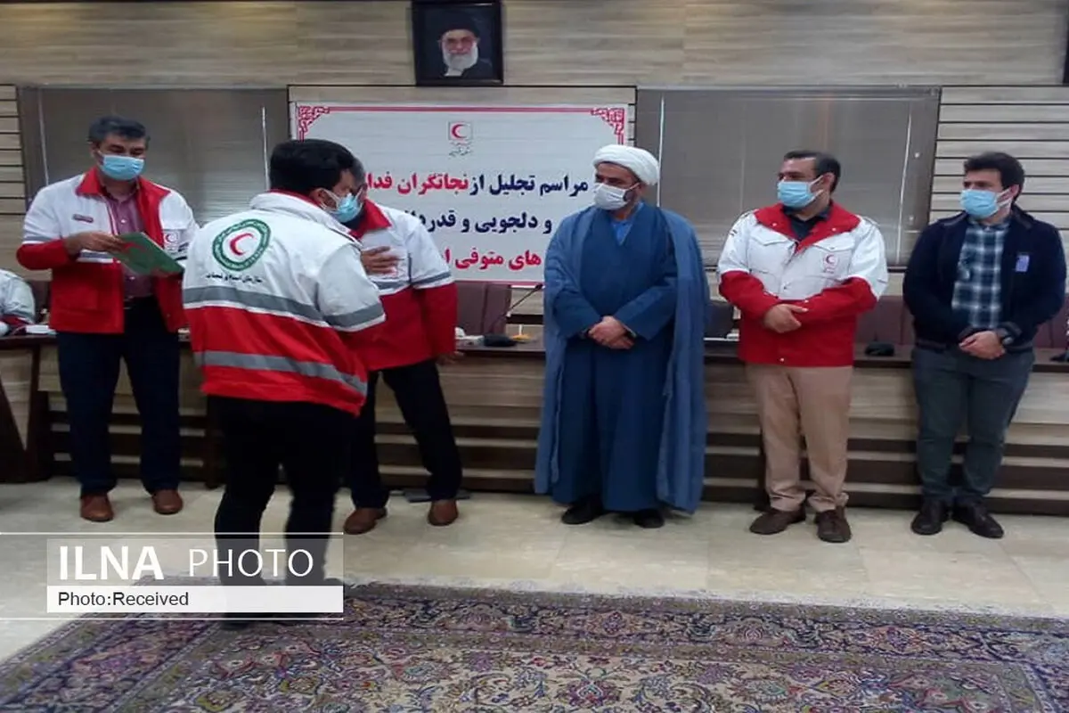نجاتگران فداکار جمعیت هلال احمر استان قزوین تقدیر شدند