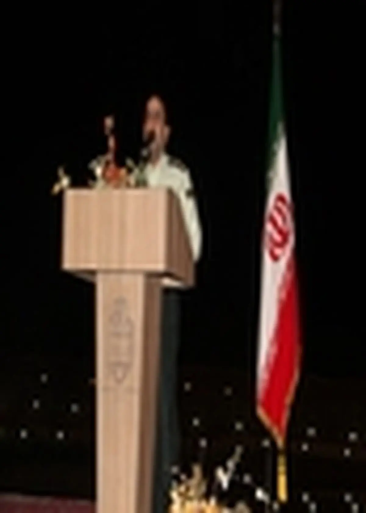 مراسم شب خاطره با مشارکت فرماندهی انتظامی استان در باغ موزه دفاع مقدس همدان برگزار شد
