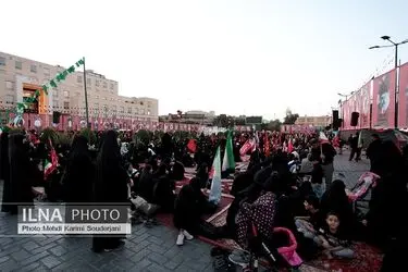 مراسم بزرگداشت رهبر شهید انقلاب در اصفهان