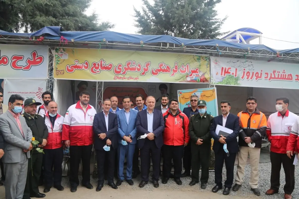 بازدید رئیس هلال احمر کشور از پایگاه اطلاع‌رسانی ساوجبلاغ /استقرار 10پایگاه اطلاع‌رسانی خدمات سفر در کرج