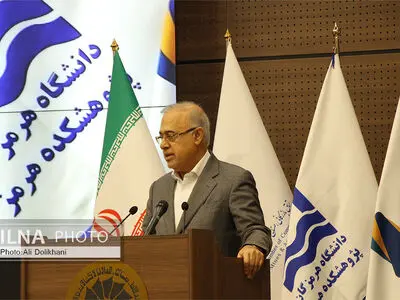 کنفرانس اقتصاد دریاپایه تمرکز بر تقویت و راهگشایی گردشگری ساحلی و دریایی دارد +فیلم