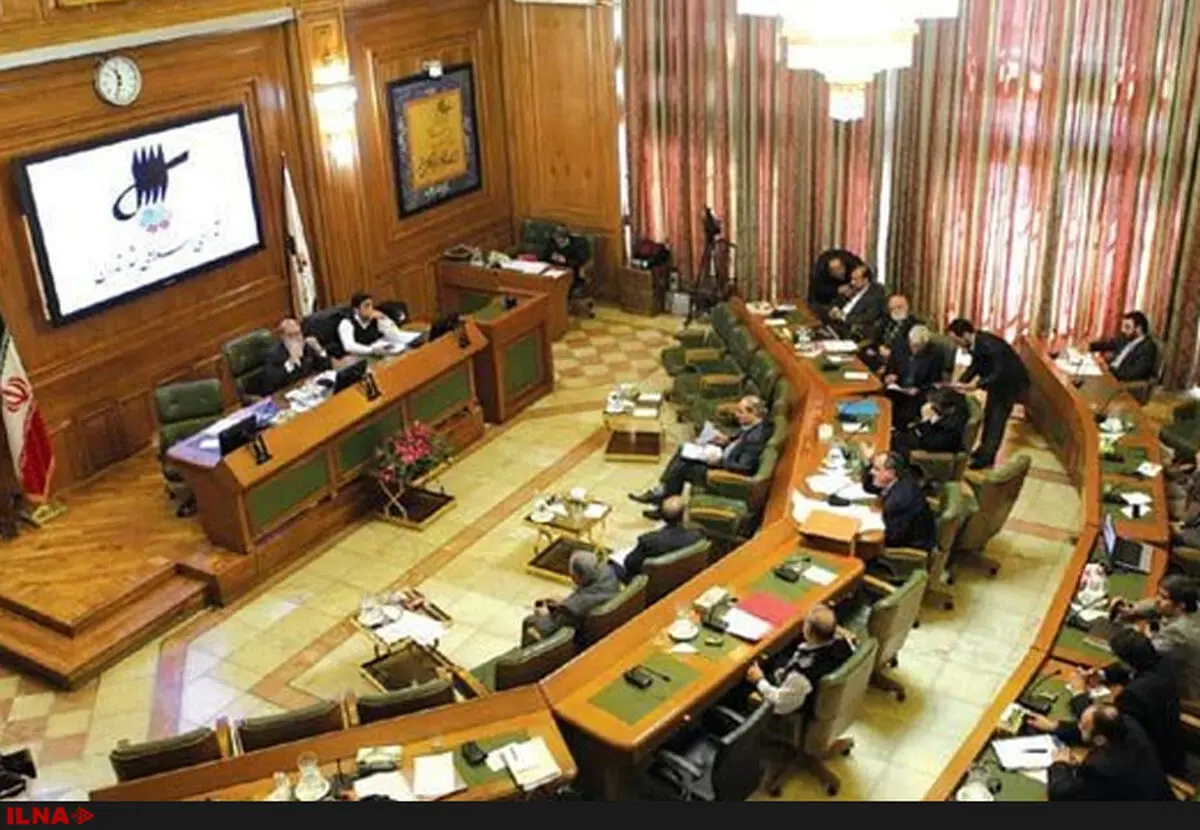 قالیباف باید نسبت به اتهامات وارده به شهرداری روشنگری کند