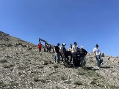 سقوط ناگهانی کارگر معدن شن و ماسه در چاه ۴ متری