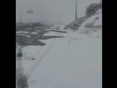 بارش برف در جاده سوادکوه ـ منطقه گدوگ + فیلم
