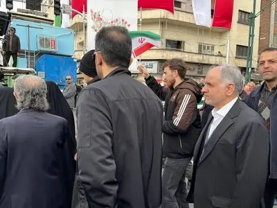 حضور وزیر دادگستری در راهپیمایی ۲۲ بهمن