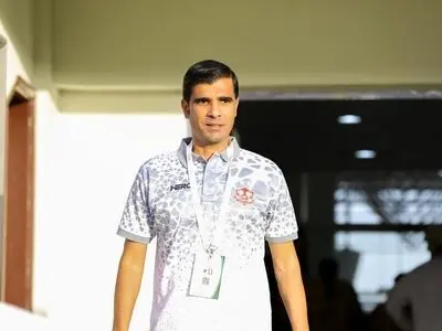 مربیگری خارج از مرزها؛ گفت‌وگو با دکتر جواد زرگانی، مربی لژیونر فوتبال از خوزستان