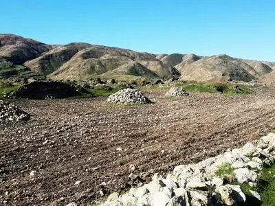 کشاوزی به شیوه سنتی در سیمره و هیچ عرصه‌ای از محوطه‌های باستانی ممنوع نیست