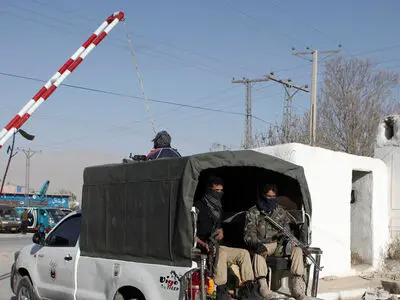 کشته شدن ۲ سرباز پاکستان در پی حمله عناصر مسلح در نزدیکی مرز با افغانستان

