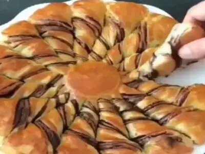 طرز تهیه نان شکلاتی 