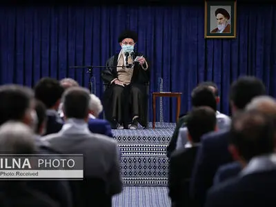 دیدار دست‌اندرکاران کنگره شهدای ورزشکار و جمعی از مادران شهدای ورزشکار با رهبر انقلاب