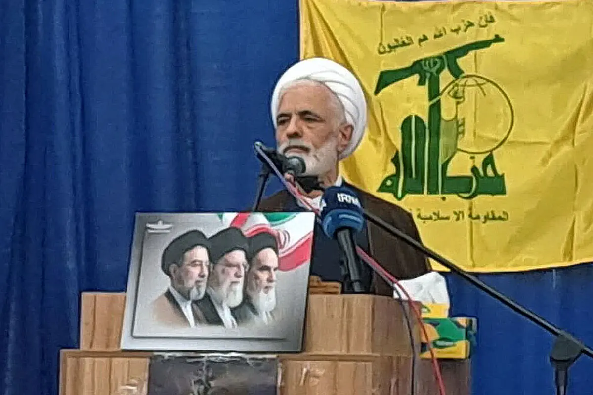 پشت تیم مذاکره‌کننده را خالی نکنیم / هیچ فرقی بین سردار دیپلماسی و سردار نظامی ما نیست