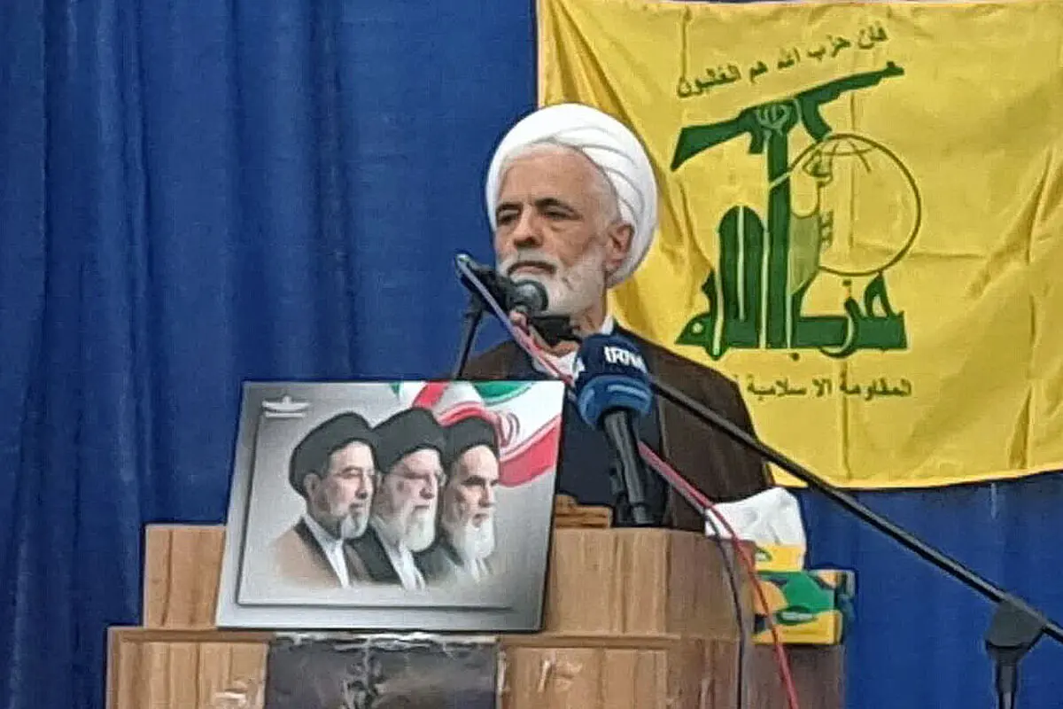 پشت تیم مذاکره‌کننده را خالی نکنیم / هیچ فرقی بین سردار دیپلماسی و سردار نظامی ما نیست